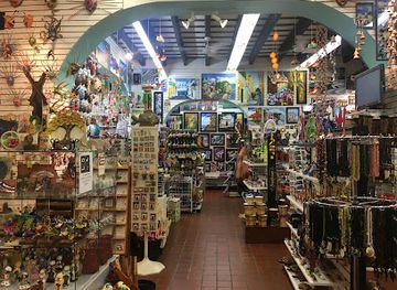 puerto-rico/san-juan/shop/mariel-arts-crafts-souvenirs-old-san-juan