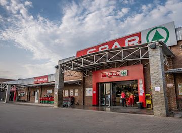 mozambique/limpopo-national-park/shop/spar-lulekani