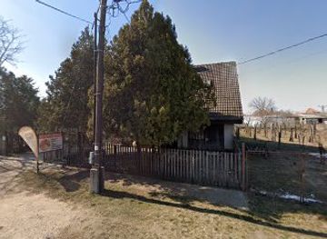 hungary/vertes-mountains/shop/zsuzsi-vegyesbolt