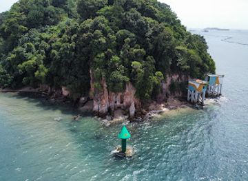 singapore/sentosa-island/shop/tanjong-rimau