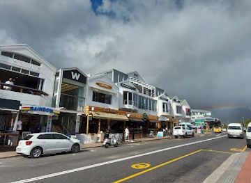south-africa/cape-town/camps-bay/shop/the-promenade
