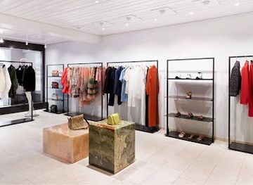 switzerland/zug/shop/varel-kleidergeschaft