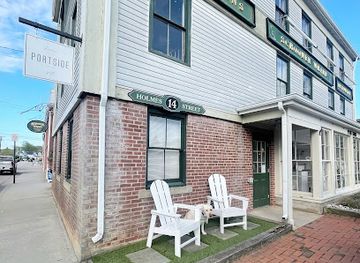 connecticut/mystic-seaport/shop/portside