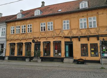 denmark/koge/shop/noun