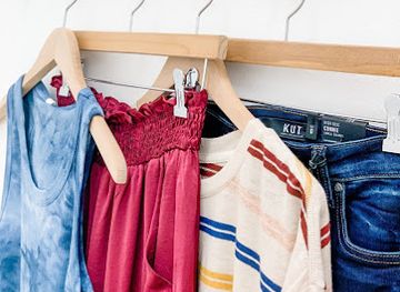 north-dakota/bismarck/shop/out-of-town-clothing