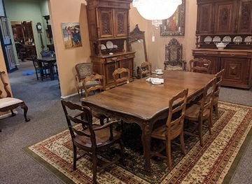 louisiana/sabine-national-wildlife-refuge/shop/snooper-s-paradise-inc-fine-european-italian-french-antiques