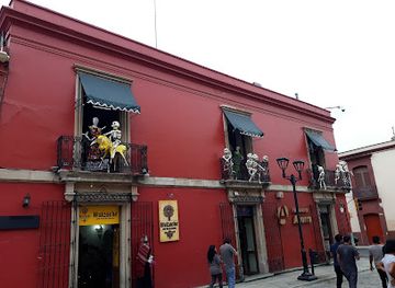 mexico/valles-centrales-of-oaxaca/shop/los-baules-de-juana-cata