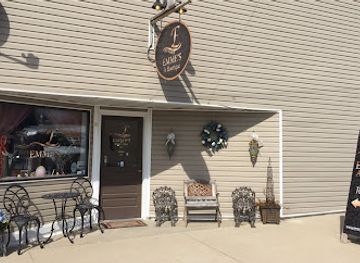 missouri/bootheel/shop/emme-s-a-boutique