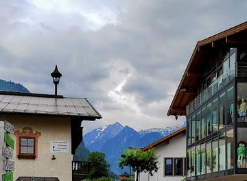 austria/kaprun/shop/der-buchladen-kaprun-susi-riedlsperger