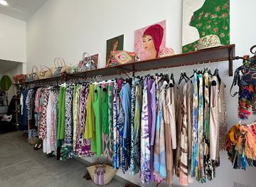 cyprus/makronissos-beach/shop/lips-by-evogue