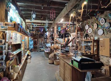 spain/ordesa-y-monte-perdido-national-park/shop/el-desvan