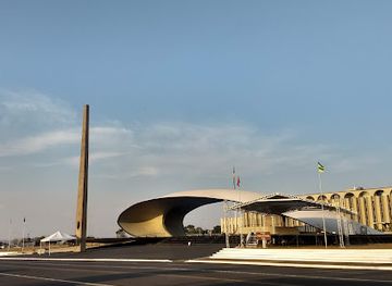 brazil/planalto-central/shop/praca-dos-cristais