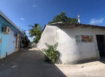 maldives/thoddoo-island/shop/this-that