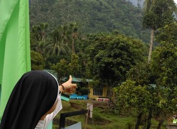 philippines/mt-mayon/shop/n-bolanos-handicraft