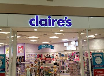 north-dakota/dickinson/shop/claire-s