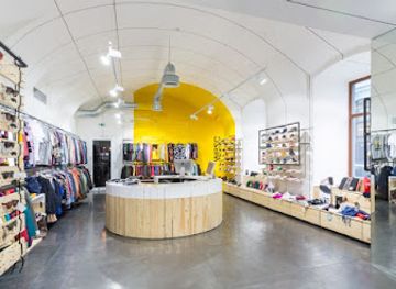 czechia/krkonose/shop/freshlabels-flagship-store