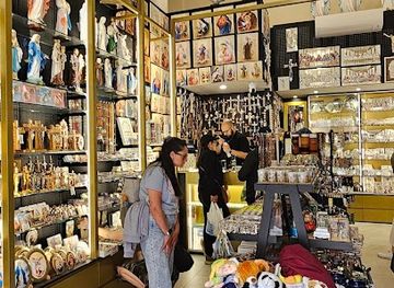 vatican-city/sistine-chapel/shop/massi-souvenir