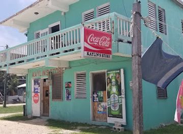 belize/the-cayes/shop/kaylin-s-store