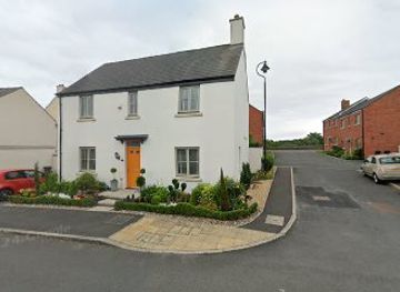 united-kingdom/west-glamorgan/shop/lush-and-tidy