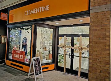 michigan/traverse-city/shop/clementine-boutique