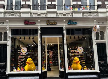 netherlands/amsterdam/centrum/shop/mama-duck-store