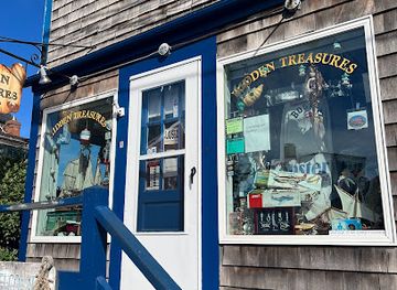 massachusetts/cape-ann/shop/hidden-treasures-gift-shop