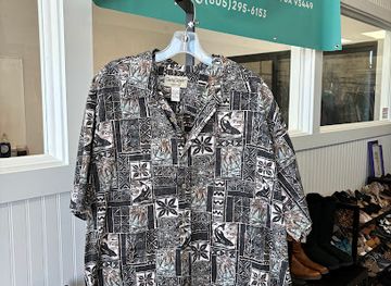 california/pismo-beach/shop/collections-vintage-boutique-gently-loved