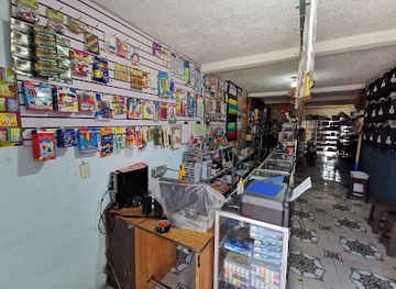 guatemala/pacaya-volcano/shop/kreamax-libreria-y-miscelanea