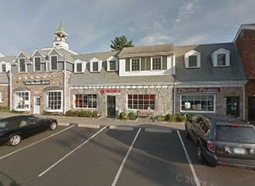 connecticut/greenwich-point-park/shop/mill-pond-shopping-center