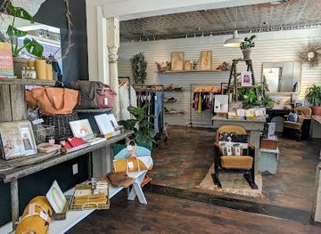 idaho/sandpoint/shop/azalea-handpicked-style
