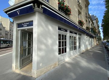 france/versailles/parc-de-versailles/shop/v-v