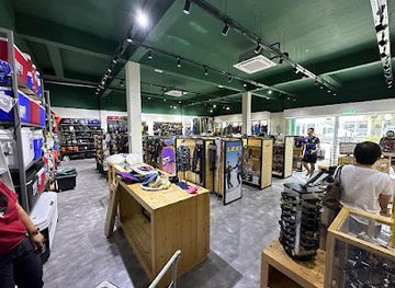 brunei/tutong/shop/gl-extra-enterprise