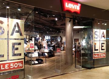 sweden/karlstad/shop/levi-s-karlstad