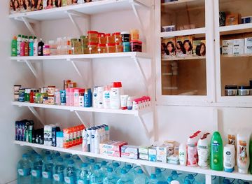 cabo-verde/vila-do-maio/shop/loja-demicy