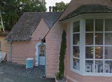 united-kingdom/snowdonia-national-park/shop/the-ship-shop