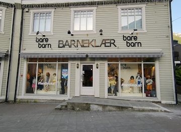 norway/trolltunga/shop/bare-barn