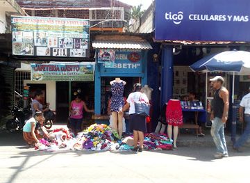 guatemala/rio-dulce/shop/despensa-familiar