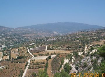 cyprus/troodos-national-forest-park/shop/monagri-grape-farm