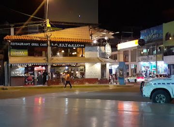 peru/nazca-lines/shop/plaza-de-armas-de-nazca