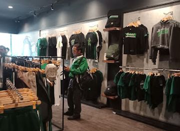 indonesia/surabaya/tunjungan/shop/persebaya-store-outlet-tunjungan