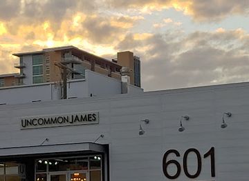 tennessee/nashville/the-gulch/shop/uncommon-james
