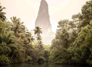 sao-tome-and-principe/pague/shop/mucumbli-explore