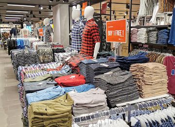 malaysia/borneo/shop/brand-outlet-suria-sabah