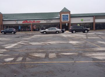 illinois/waukegan/shop/lake-plaza