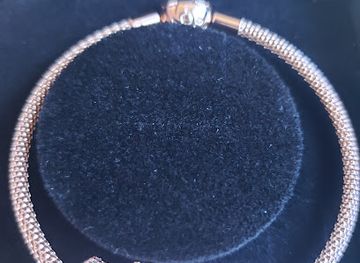 the-bahamas/lucaya/shop/pandora-port-lucaya-marketplace