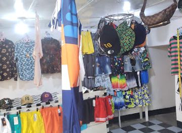 mozambique/cabo-delgado-province/shop/shine-classico