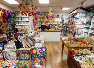 poland/warsaw/srodmiescie/shop/folkstar-warszawa-srodmiescie