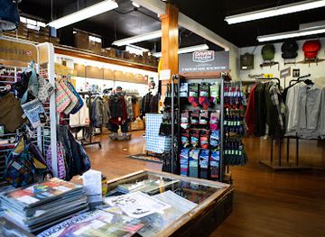 oregon/blue-mountains/shop/blue-mountain-outfitters