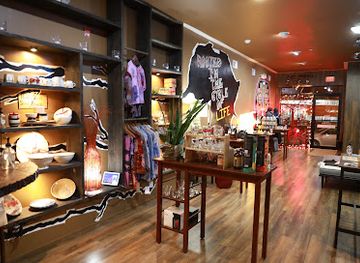 pennsylvania/philadelphia/northern-liberties/shop/trunc