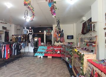 colombia/santa-marta/taganga/shop/rastalandia-artesanias